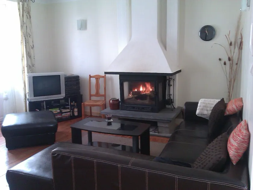 Lejlighed T3 duplex Ax les Thermes centrum - Image 1