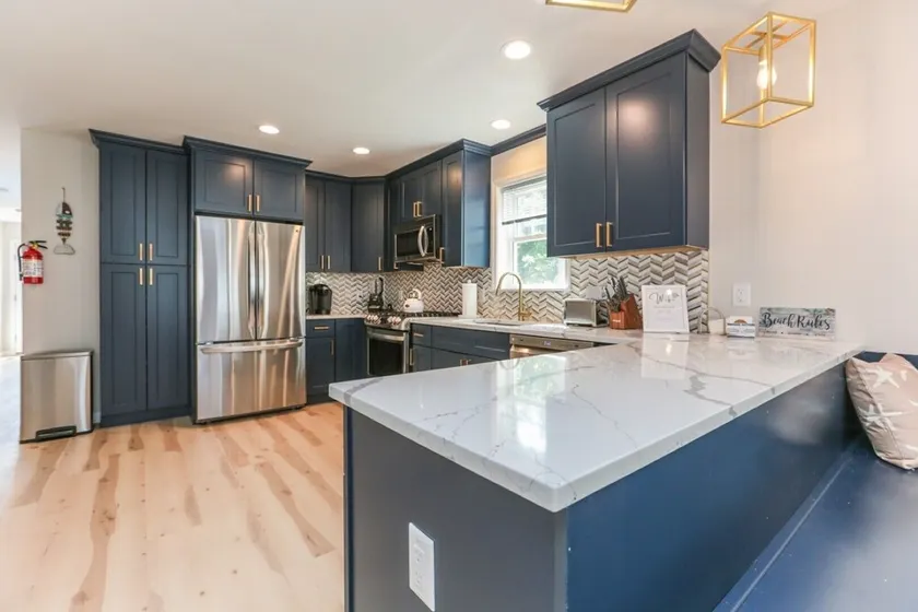 NEW HOME IN SEASIDE PARK SLEEPS 12! - Image 1
