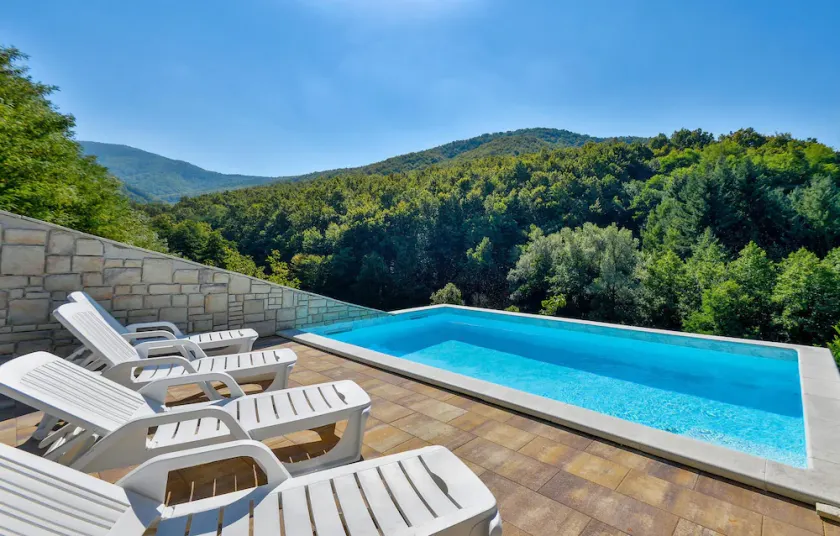 Amazing Home in Poljanica Bistranska With 2 Bedrooms, Wifi and Jacuzzi - Image 1