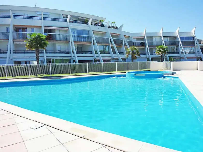 Apartment Les Flamants Roses-1 by Interhome - Image 1