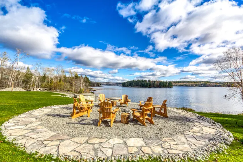 Exclusive Private Waterfront Escape for Big Groups on 4 Acres - Image 1