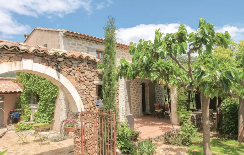 Stunning home in Vinezac - Image 1