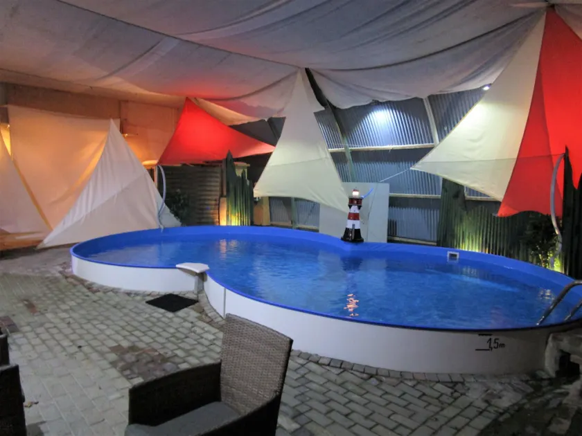 Spacious vacation residence for 6 pers. with pool and garden. Sauna - shared use - Image 1