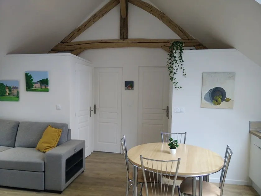 New: Comfortable apartment near Chambord - Image 1