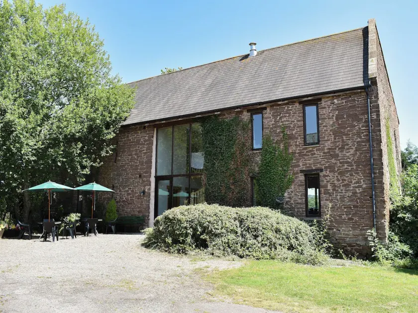 Foxcote New Court Farm - Image 1