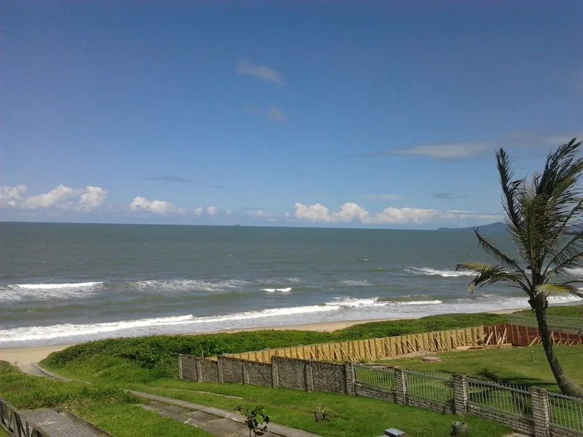 Ocean House - Wonderful Ocean View! Praia do Sol, 18 minutes from Beto Carrero. - Image 1