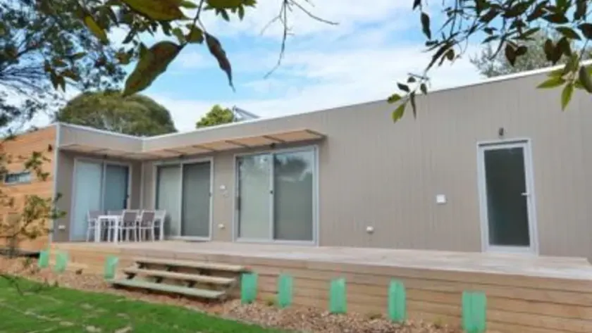 Spectacular Surf - Surfside Inverloch - Image 1