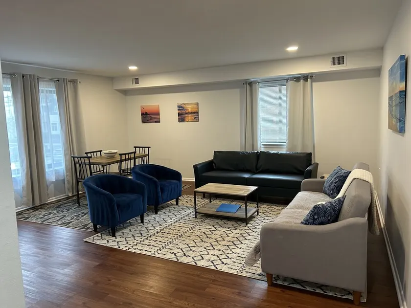 Enjoy this 2 bedroom condo by Beach, Casino, Boardwalk, and Waterpark! - Image 1