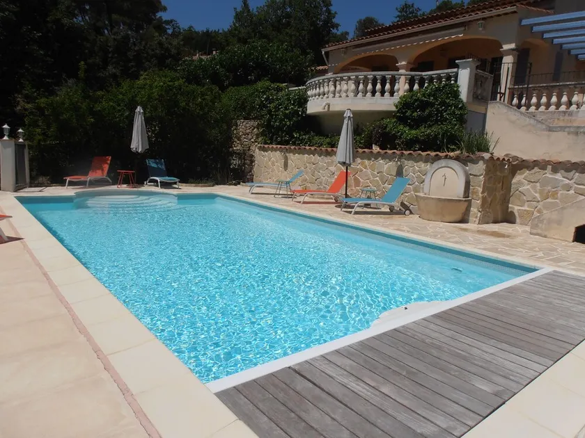 AIR-CONDITIONED VILLA WITH HEATED POOL AND BREATHTAKING VIEW - Image 1