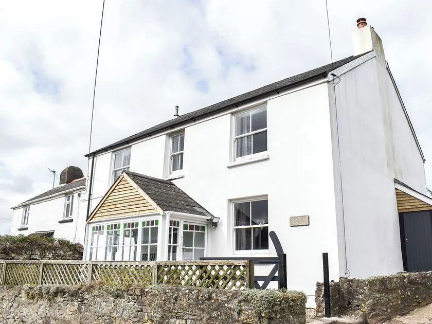 Only 4 miles from Westward Ho. - Image 1
