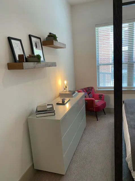 I bedroom Beautiful Houston condo - Image 1