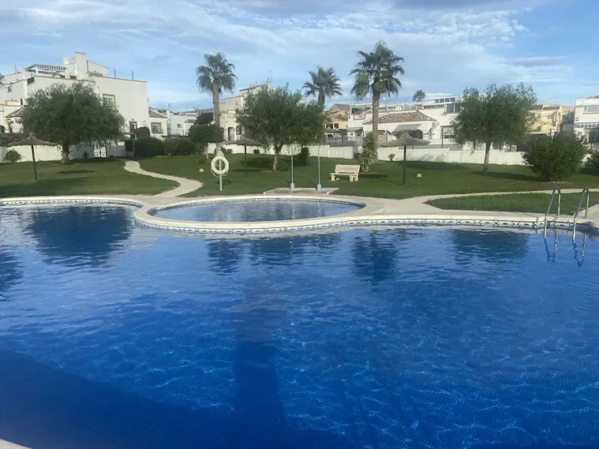 Lovely 3 bed, 2 bath villa in La Marina Urb, Alicante - Image 1