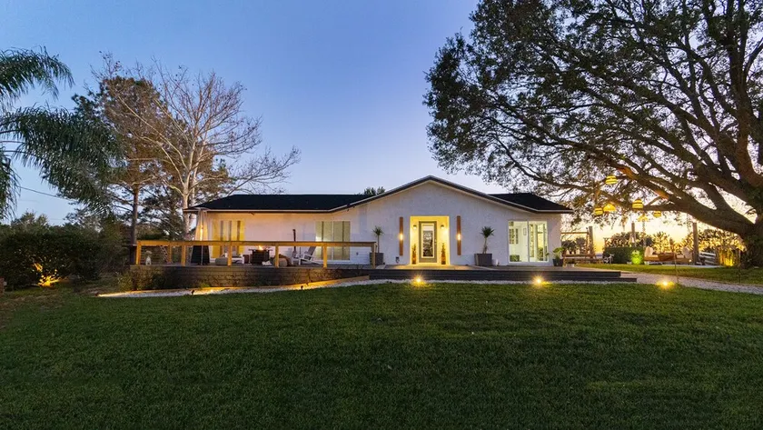 beautiful country house - Image 1