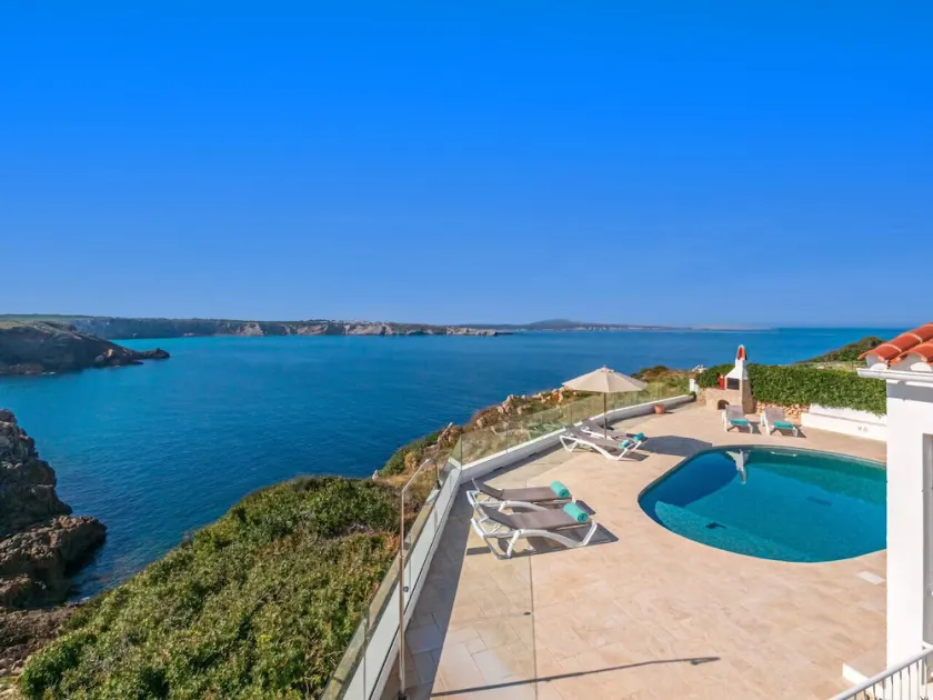 Villa Margarita en primera línea con vista al mar, piscina privada - Image 1