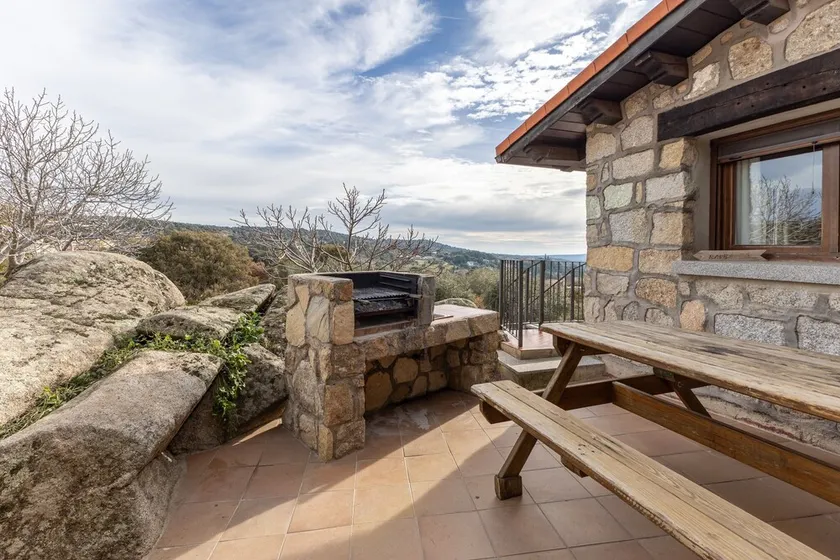 Apartment 'Casa Alta' mit Gemeinschaftspool, privater Terrasse und WLAN - Image 1