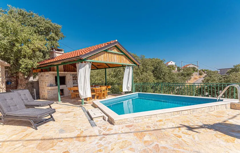 2 bedroom beautiful home in Milinkovica - Image 1
