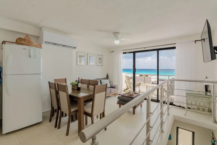 Oceanfront 2BR Villa for 6 -  3 Bathrooms - Walk to La Isla & Beach - Image 1