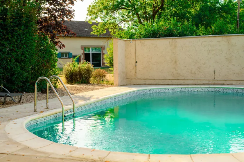 Secluded group gite with all comforts (pool, spa, sauna, summer kitchen)  - Image 1