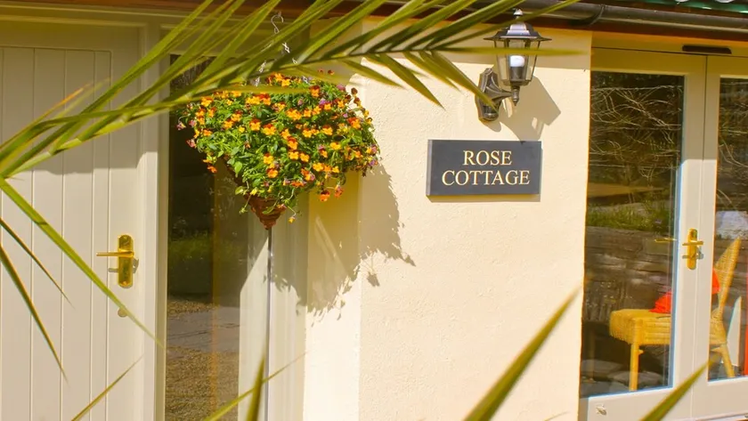 Luxury country hideaway on the fringes of Start Bay - Image 1