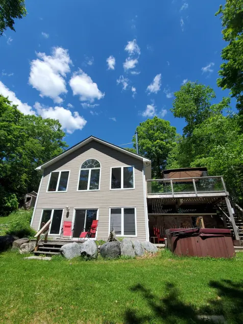 Patterson Lake - Lakeview Cottage - Waterfront! - Image 1