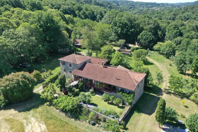 Fantastic vineyard house with swimming pool, St James Road, Ribeira Sacra - Image 1