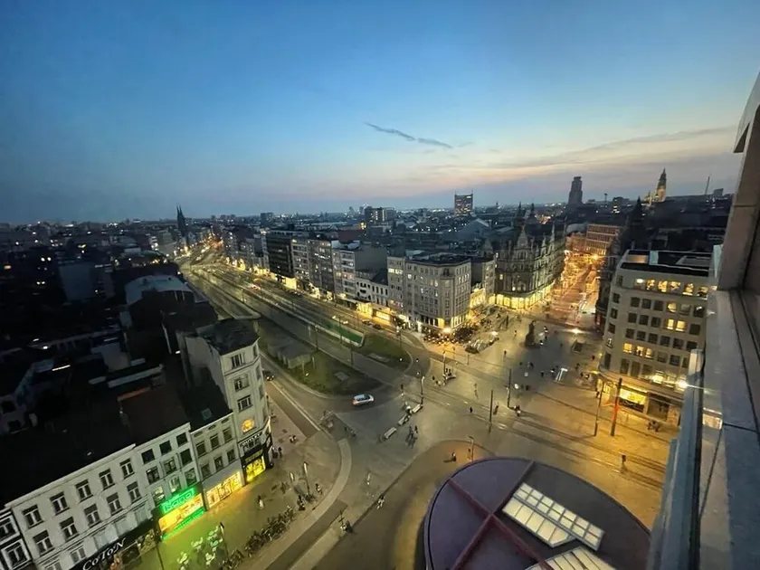 Lux Loft in the Heart of Antwerp, 5-star Location, Incl Parking - Image 1