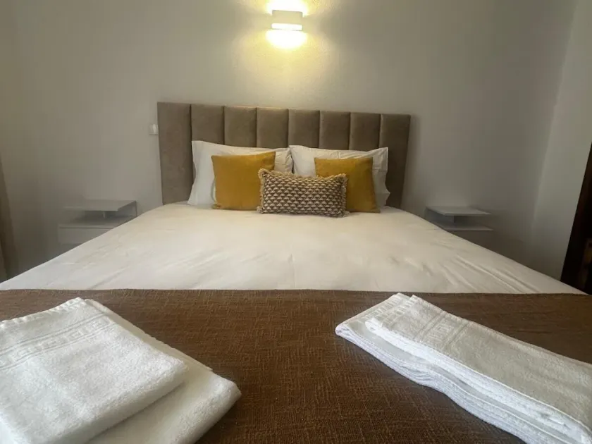 João Paulo II Apartment, By Home Match - Image 1