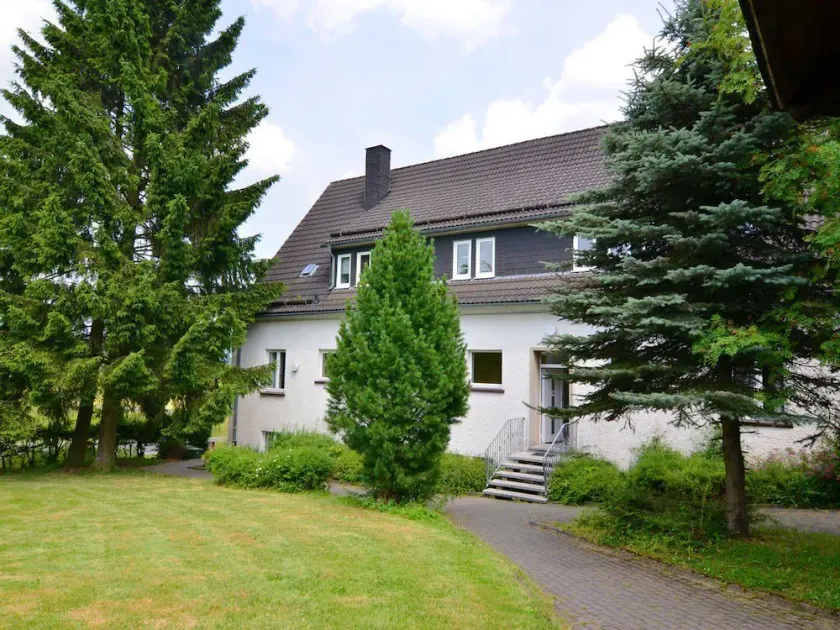 Apartment on the edge of the forest - Image 1