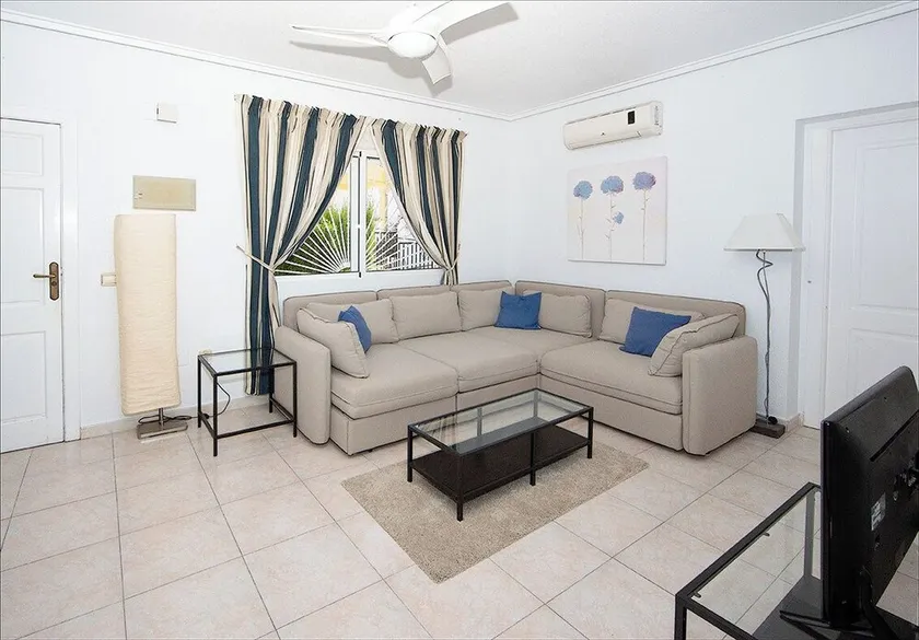Superb Location with Great Outside Space - Image 1