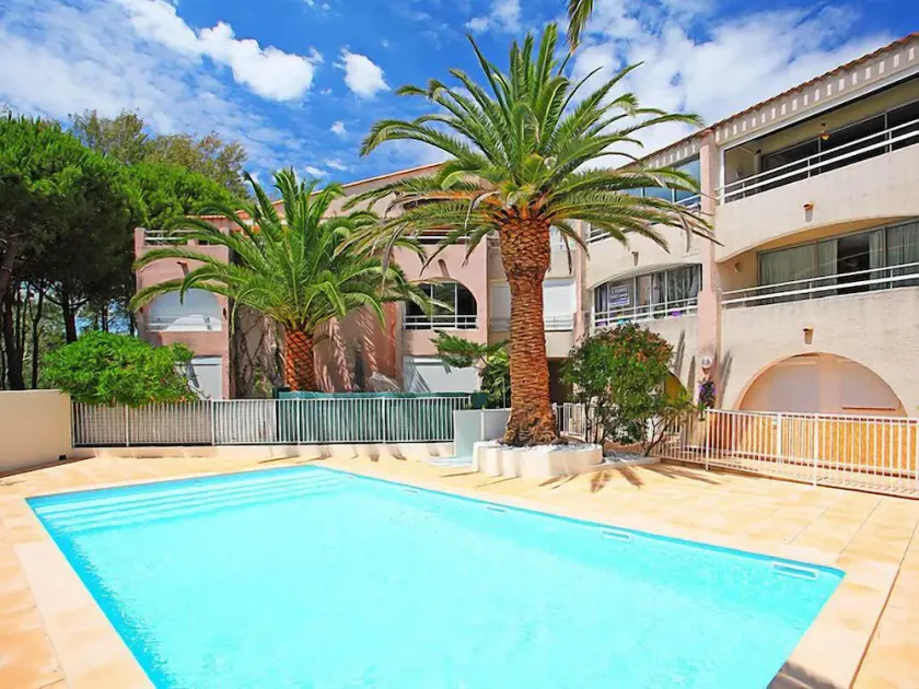 Le Florid by Interhome - Image 1