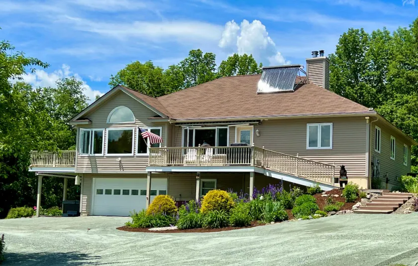 Mt Washington Views, Theater Room, Pool Table, Hot Tub, Fire Pit, On 40 Acres - Image 1