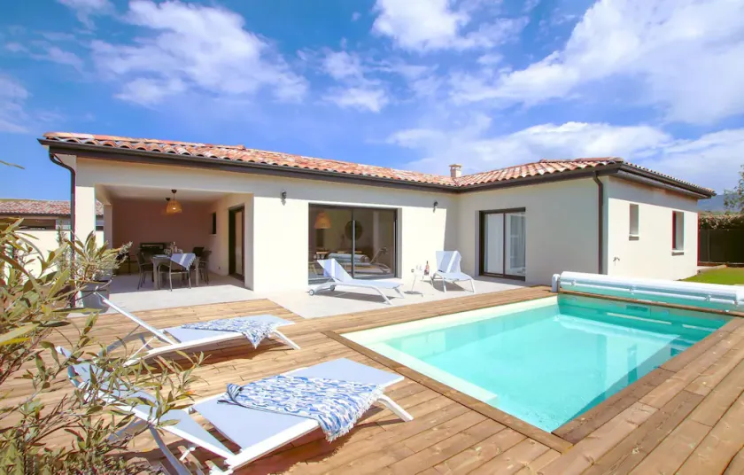 Stunning Home In La Bégude De Mazenc - Image 1