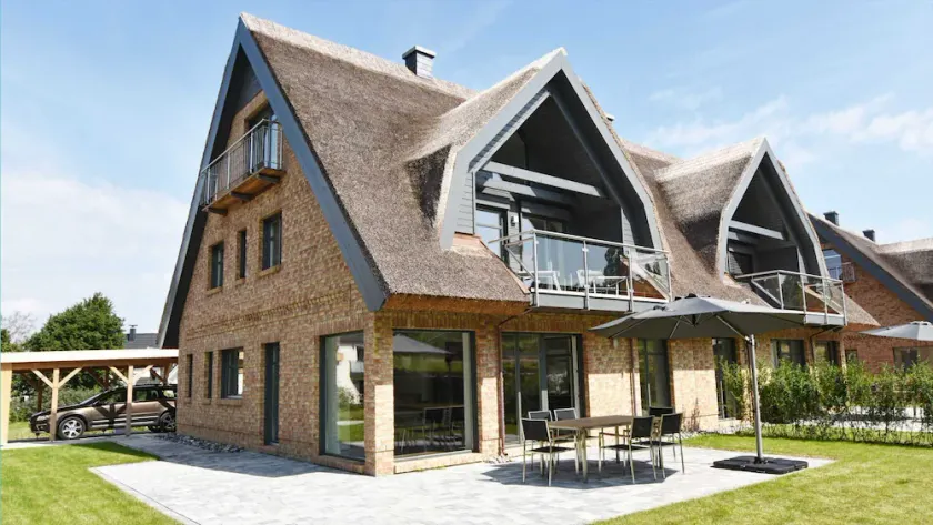 exklusive Reetdach-Villa Ostseefrische - exklusive Reetdach Villa nur 500 Meter - Image 1