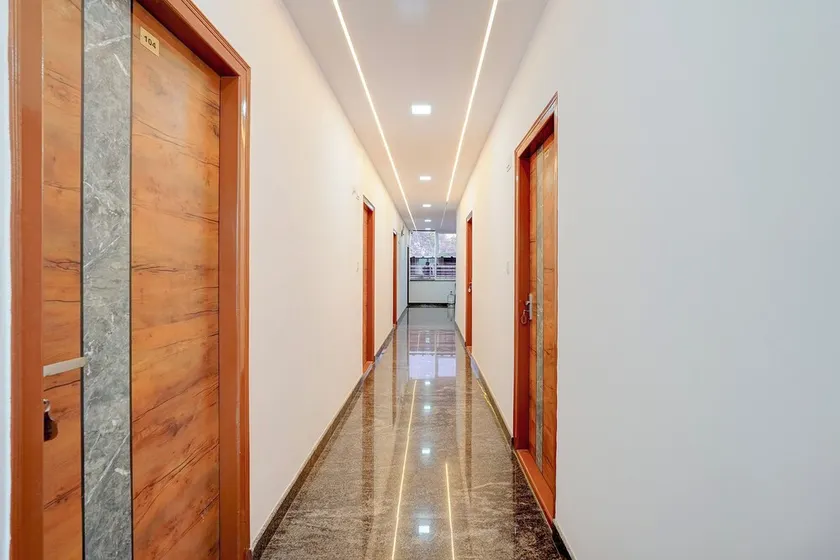 Fabhotel Guru Residency - Image 1