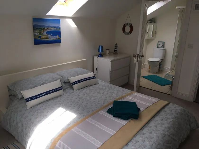 Shell Hill Mews Apartment - Image 1