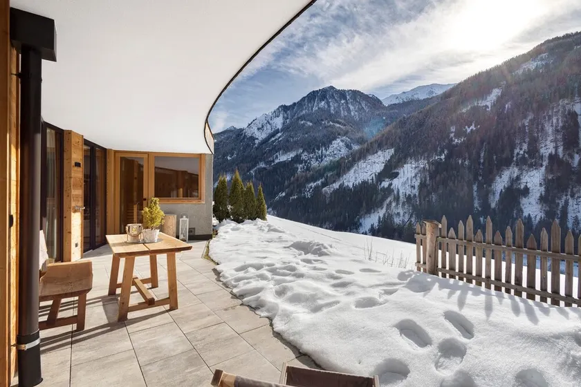 Appartamento 'Chalet-Suite Wald' con vista sulle montagne, terrazza privata e Wi-Fi - Image 1
