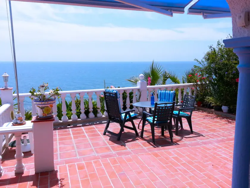 Chalet mit Blick auf das Meer. Der Sandstrand ist 75 Meter entfernt. - Image 1