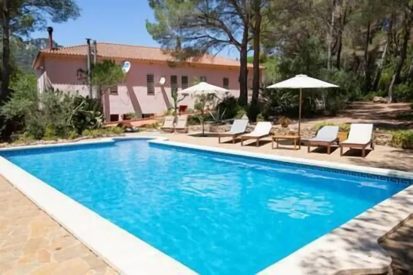 Villa Olivo, Lujo para 16, Entre Mar y Montaña - Image 1