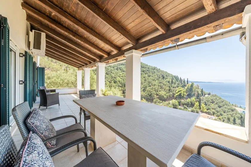 Villa 'Salvia' with Sea View, Wi-Fi and Air Conditioning - Image 1