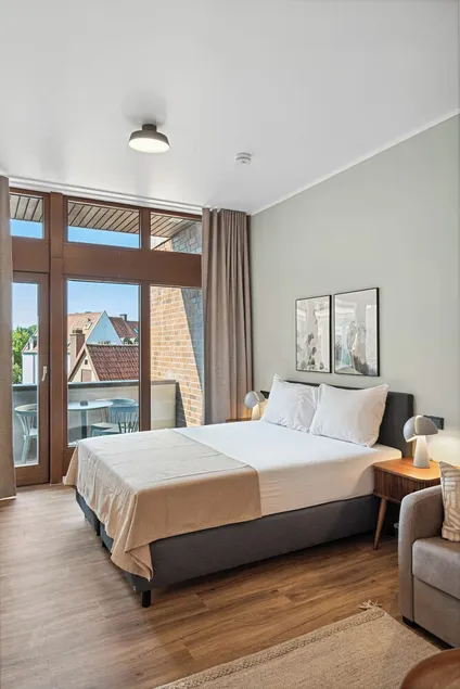 Limehome Memmingen Maximilianstraße - Image 1