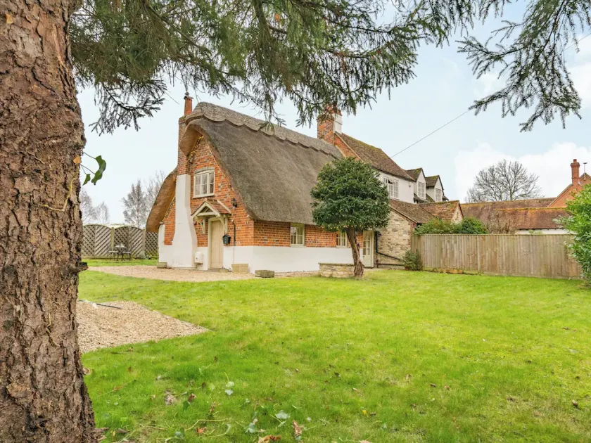 Alojamiento de 2 habitaciones en Berrick Salome, near Wallingford - Image 1