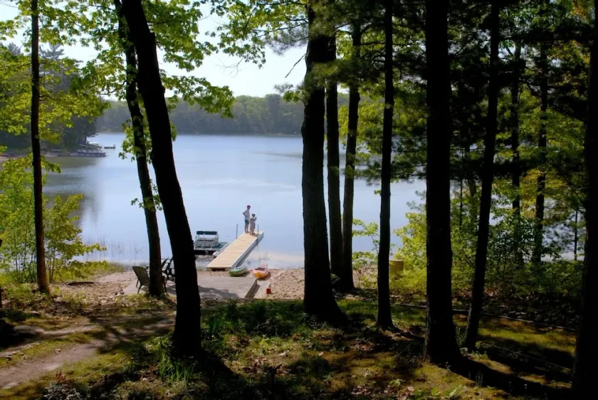 Lake Home. Familie sjov. Kajakker. SUP. Pontoon paddle boat. Fiskeri. Smart TV. Gratis WiFi - Image 1