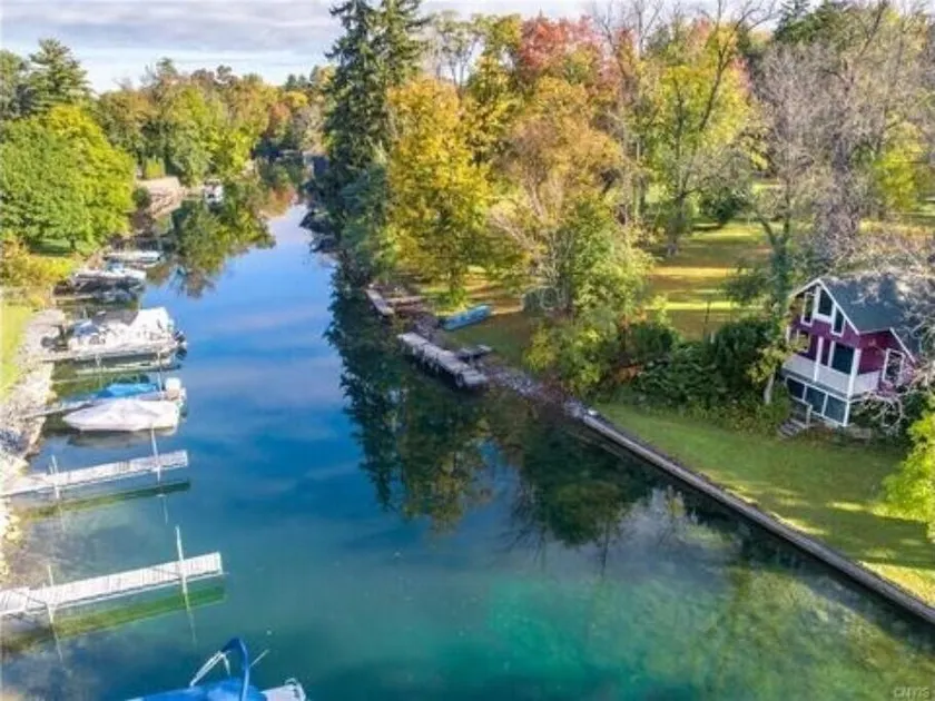 Excellent FingerLakes- Owasco lake waterfront vacation home-Kayakers paradise!! - Image 1
