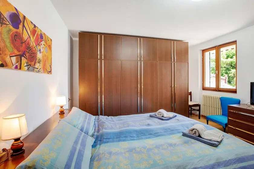 Apartamento \"Da Sergio\" con vistas a la montaña, jardín y Wi-Fi - Image 1