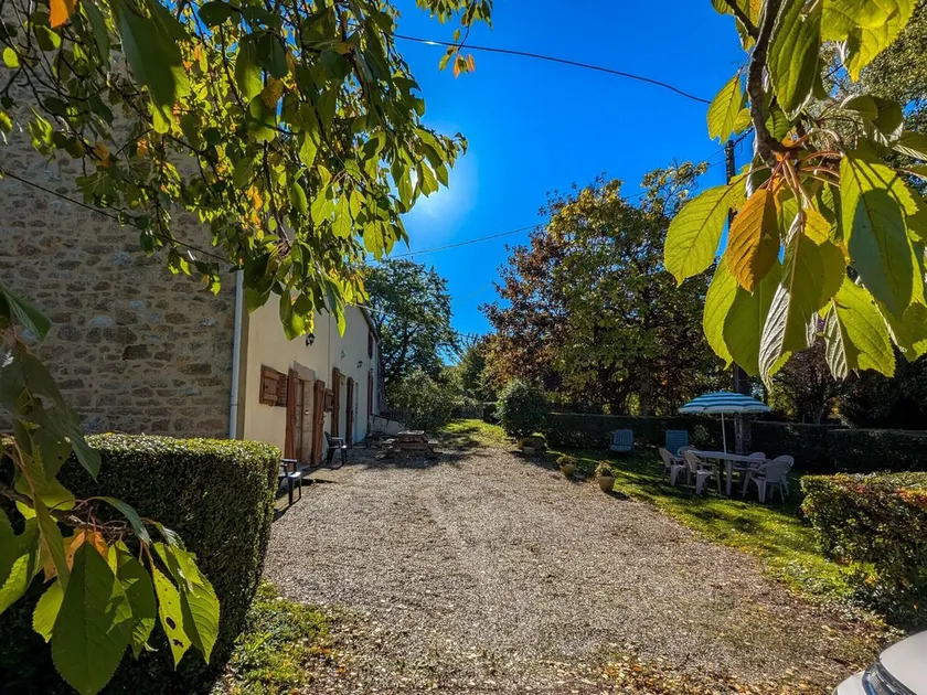 Charming House near Eguzon Lake - Peaceful Garden, Child Games, Private Parking - Image 1
