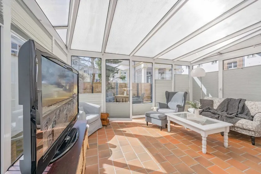 Cozy apartment in Heringsdorf with terrace - 150 m to the beach - Villa - Image 1