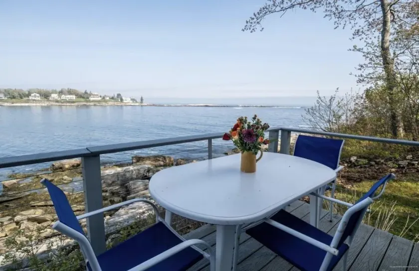 Midcoast Oceanfront Cottage - Image 1