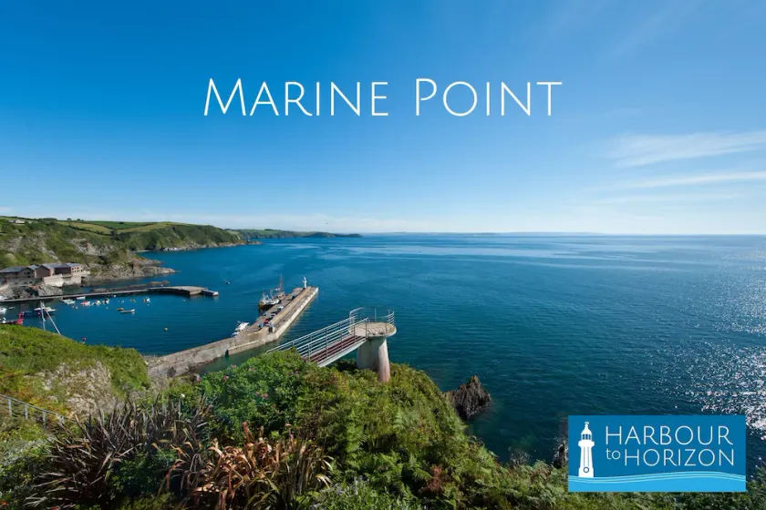 Marine Point, panoramic stunning sea views - balcony & parking - Image 1