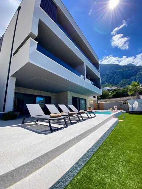 Villa 5 Makarska - Image 1