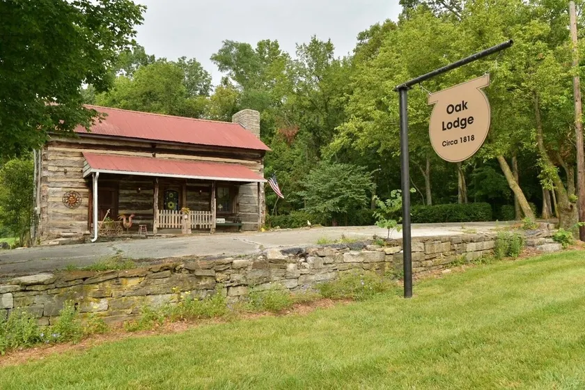 Original Circa 1818 Oak Lodge - Image 1